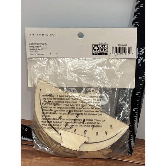 Place & Time Summer Craft Garland 16 Pc Watermelon Design DIY 19906817 4.9FT - Picture 2 of 3